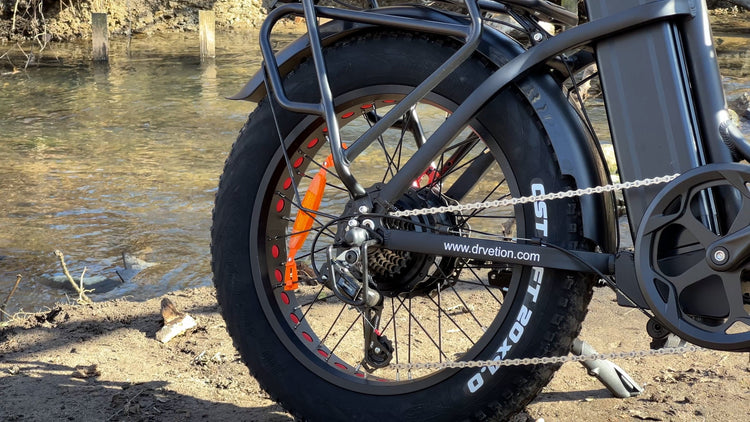 The Creak, The Clunk, The Moment You Dread: When Your E-Bike’s Chain Abandons Ship